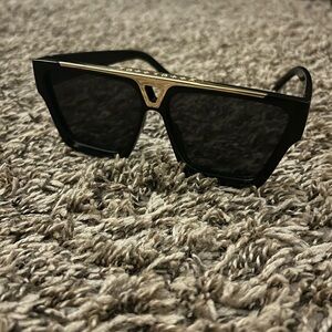 Louis Vuitton 1.1 Evidence Sunglasses